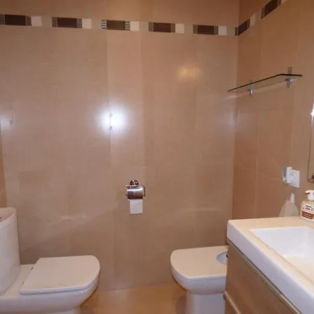 Duplex Bon Pastor